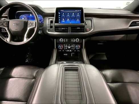 Used 2023 Chevrolet Suburban Z71 w/ Z71 Off-Road Package image 15