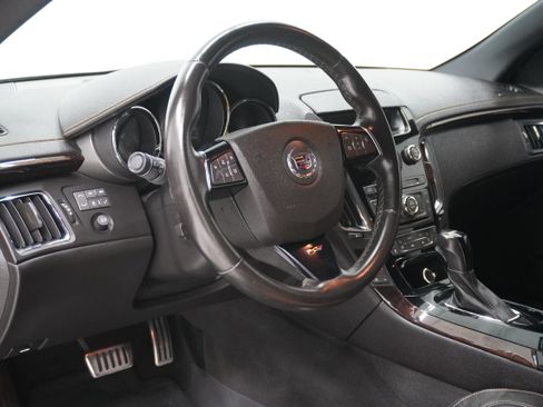 Used 2011 Cadillac CTS V RWD image 10