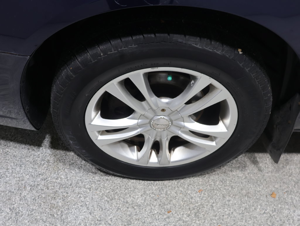 Used 2007 Buick Lucerne CXL FWD image 10