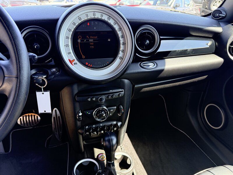 Used 2012 MINI Cooper Clubman S FWD image 15