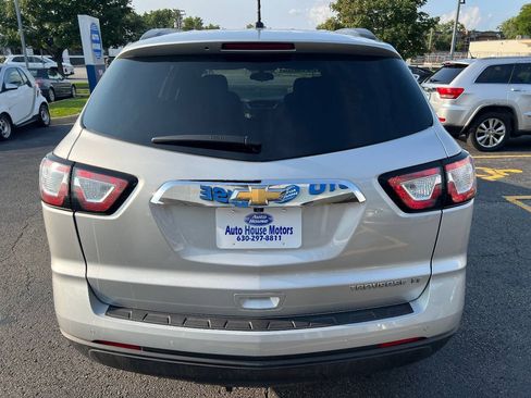 Used 2014 Chevrolet Traverse LT FWD image 13