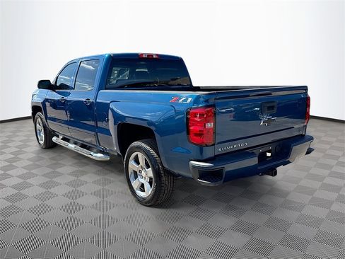 Used 2018 Chevrolet Silverado 1500 LT w/ All Star Edition image 8