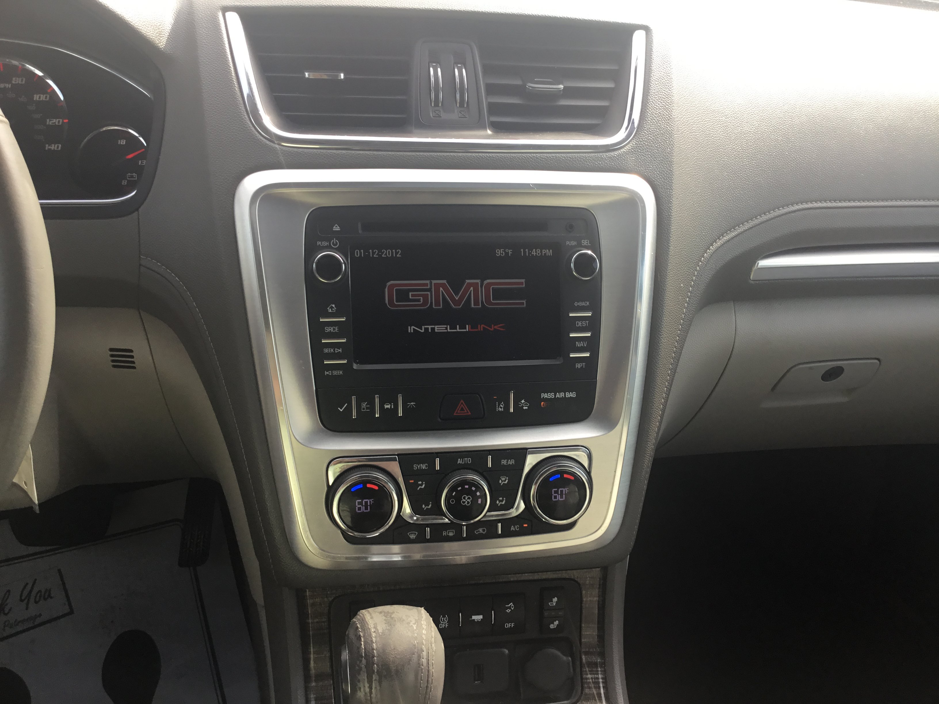 Used 2016 GMC Acadia SLT w/ Open Road Package FWD image 17