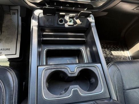 Used 2018 Chevrolet Silverado 1500 LT w/ All Star Edition AWD/4WD image 31