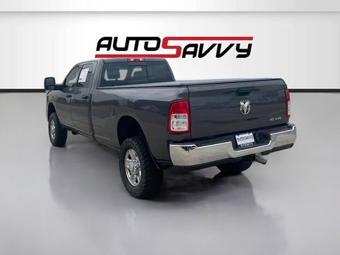 Used 2024 RAM 2500 Tradesman w/ Chrome Appearance Group AWD/4WD image 5
