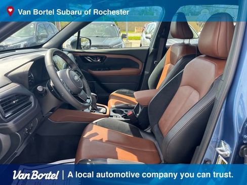 Used 2025 Subaru Forester Touring AWD/4WD image 13