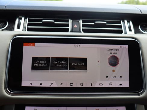 Used 2019 Land Rover Range Rover HSE AWD/4WD image 32