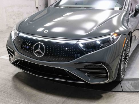 Certified 2024 Mercedes-Benz EQS 580 4MATIC Sedan image 11