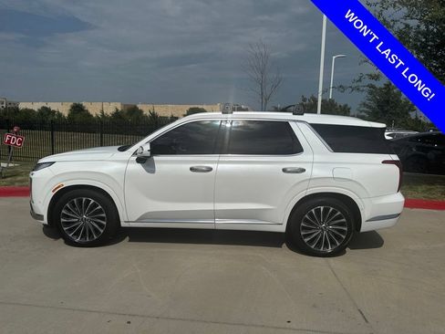Used 2023 Hyundai Palisade Calligraphy AWD/4WD image 2