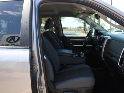 Used 2020 RAM 1500 Classic SLT w/ Luxury Group AWD/4WD image 17