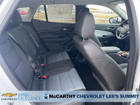 New 2026 Chevrolet Trax LT image 17