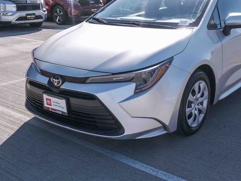 Certified 2024 Toyota Corolla LE FWD image 11