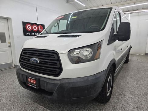 Used 2017 Ford Transit 250 148 Low Roof RWD image 9