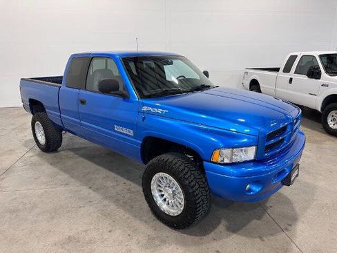 Used 1999 Dodge Ram 2500 Truck 4x4 Club Cab image 5