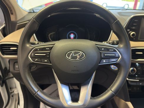 Used 2019 Hyundai Santa Fe Limited AWD/4WD image 18