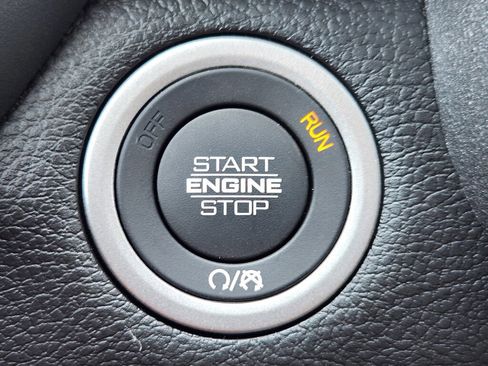 New 2025 RAM 2500 Tradesman image 21