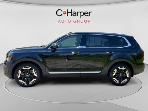 Certified 2023 Kia Telluride S w/ S Sunroof Package AWD/4WD image 6