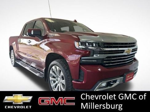 Used 2019 Chevrolet Silverado 1500 High Country w/ Technology Package AWD/4WD image 1