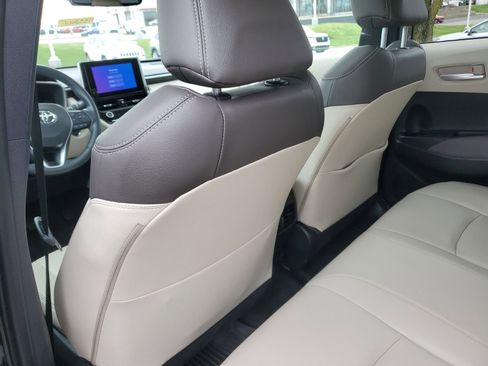 Certified 2023 Toyota Corolla Cross XLE w/ Convenience Package image 14