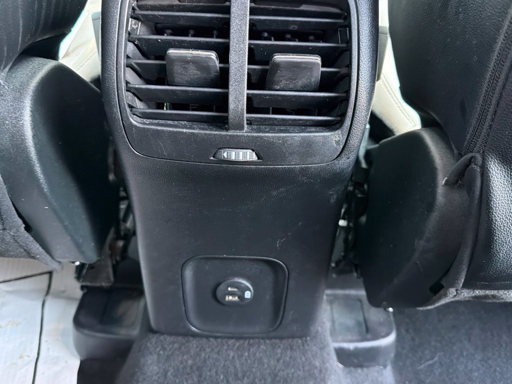 Used 2022 Ford Escape SEL AWD/4WD image 23