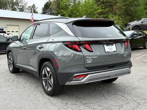 Used 2025 Hyundai Tucson SEL FWD image 7