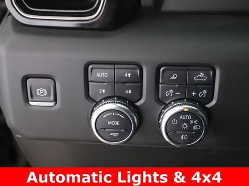 Used 2025 GMC Sierra 2500 AT4 AWD/4WD image 19