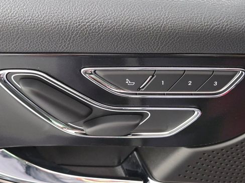 New 2026 Lincoln Corsair Premiere image 22