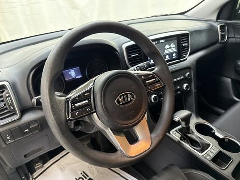 Certified 2022 Kia Sportage LX image 25