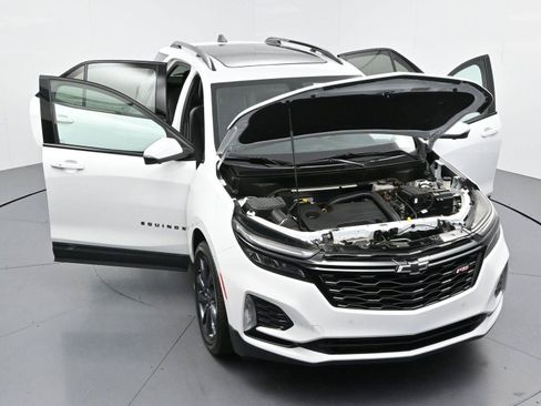 Used 2024 Chevrolet Equinox RS w/ RS Leather Package FWD image 41