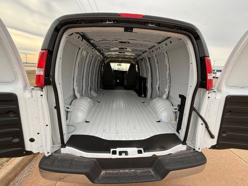 New 2025 Chevrolet Express 3500 Extended w/ Driver Convenience Package RWD image 11