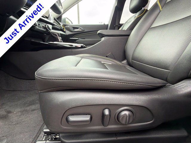 Used 2024 Chevrolet Trax ACTIV w/ Driver Confidence Package FWD image 36