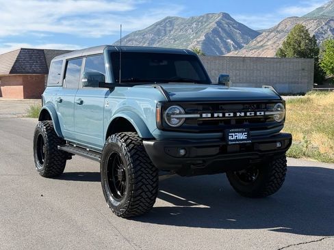 Used 2022 Ford Bronco Outer Banks AWD/4WD image 1