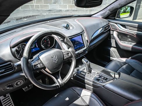 Used 2020 Maserati Levante S GranSport AWD/4WD image 9