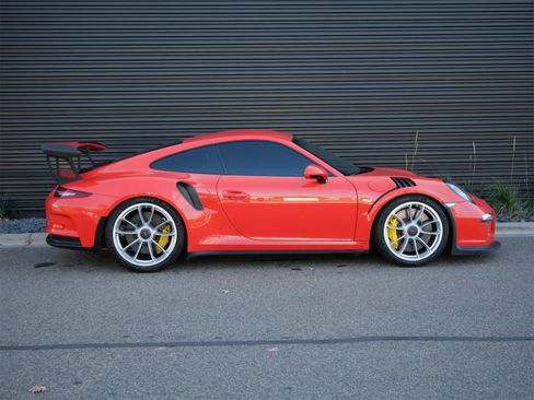 Used 2016 Porsche 911 GT3 RS image 25