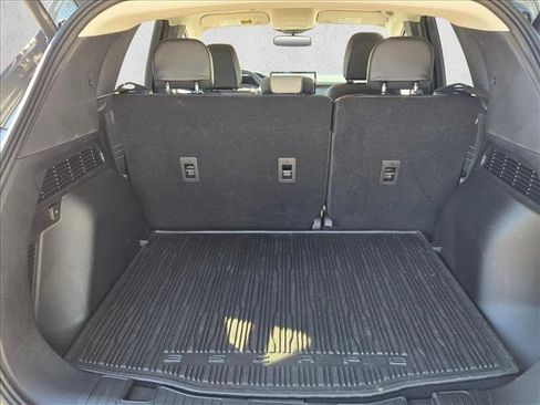 Certified 2024 Ford Escape SE w/ PHEV Premium Package image 7