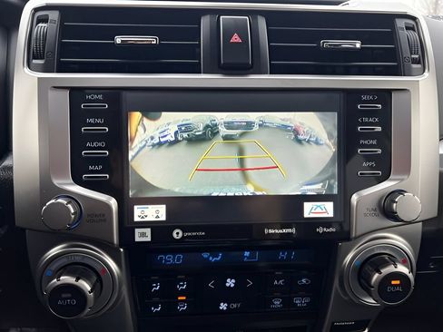 Used 2024 Toyota 4Runner Limited AWD/4WD image 12