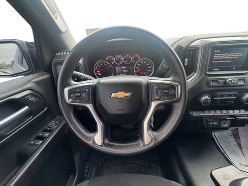 Used 2022 Chevrolet Silverado 1500 Custom w/ Safety Confidence Package image 13