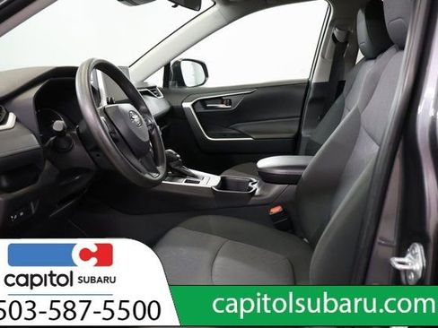 Used 2025 Toyota RAV4 XLE image 12