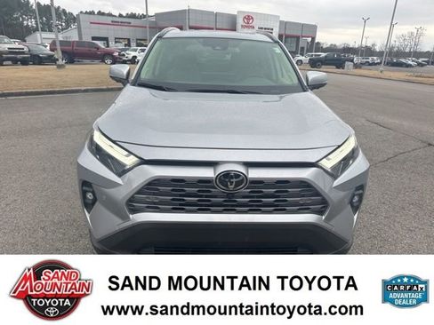 Used 2025 Toyota RAV4 Limited image 8