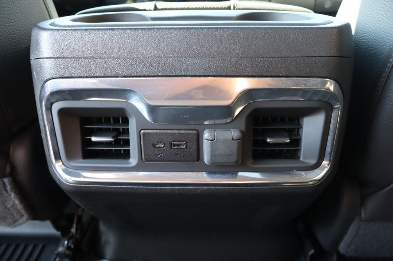 Used 2022 GMC Sierra 2500 Denali AWD/4WD image 29