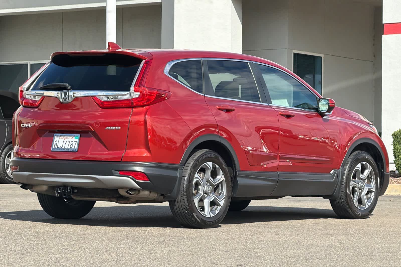Used 2019 Honda CR-V EX-L image 2