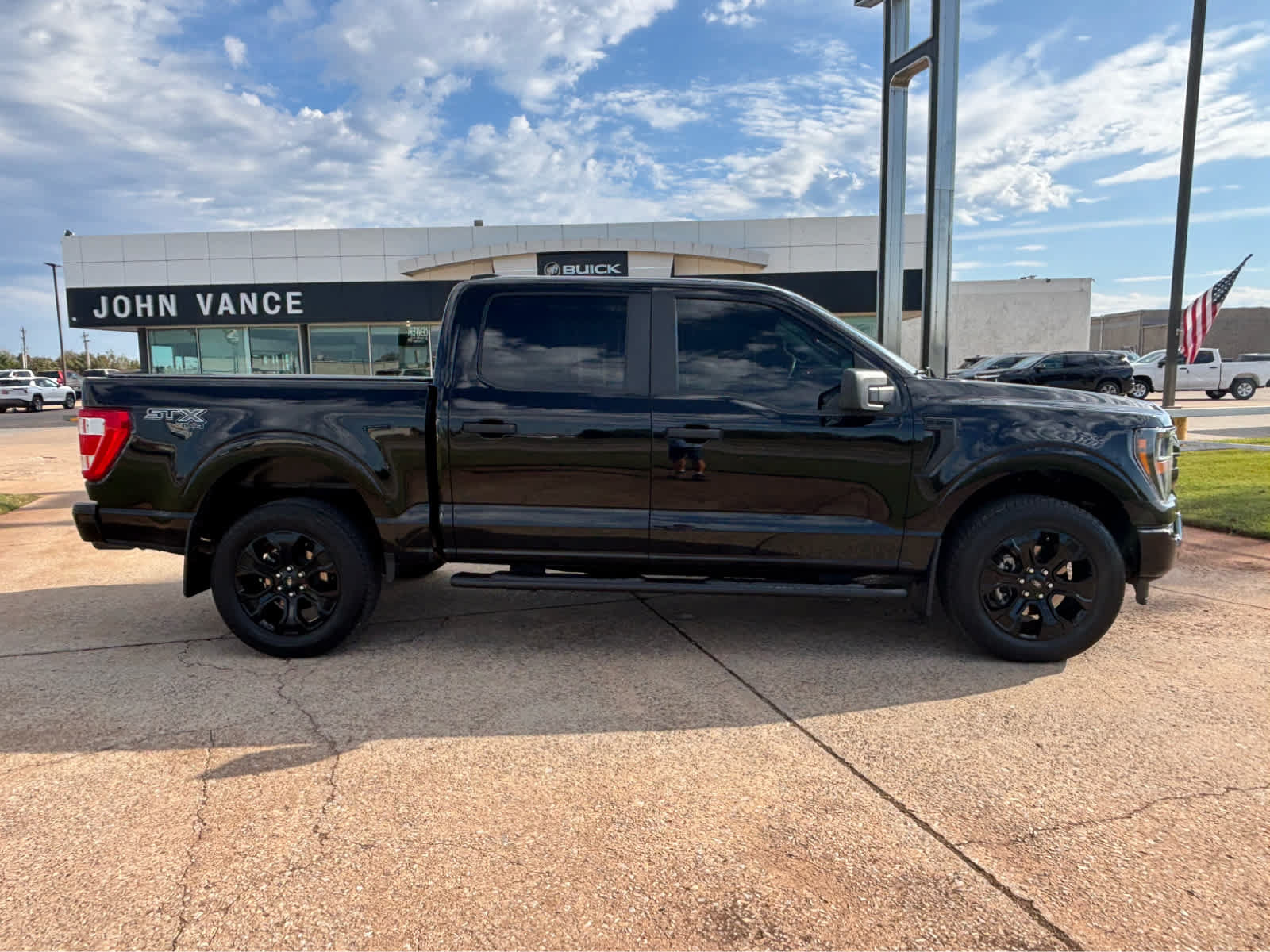 Used 2023 Ford F150 XL w/ STX Black Appearance Package AWD/4WD image 8
