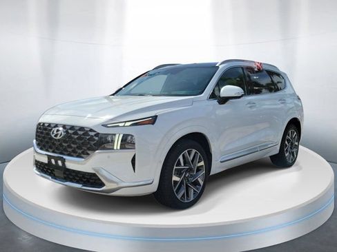 Used 2023 Hyundai Santa Fe Calligraphy FWD image 2