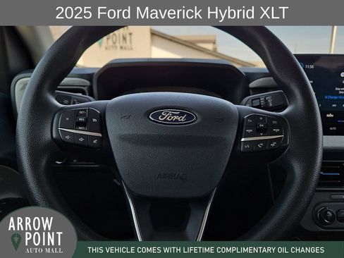 Used 2025 Ford Maverick XLT image 27