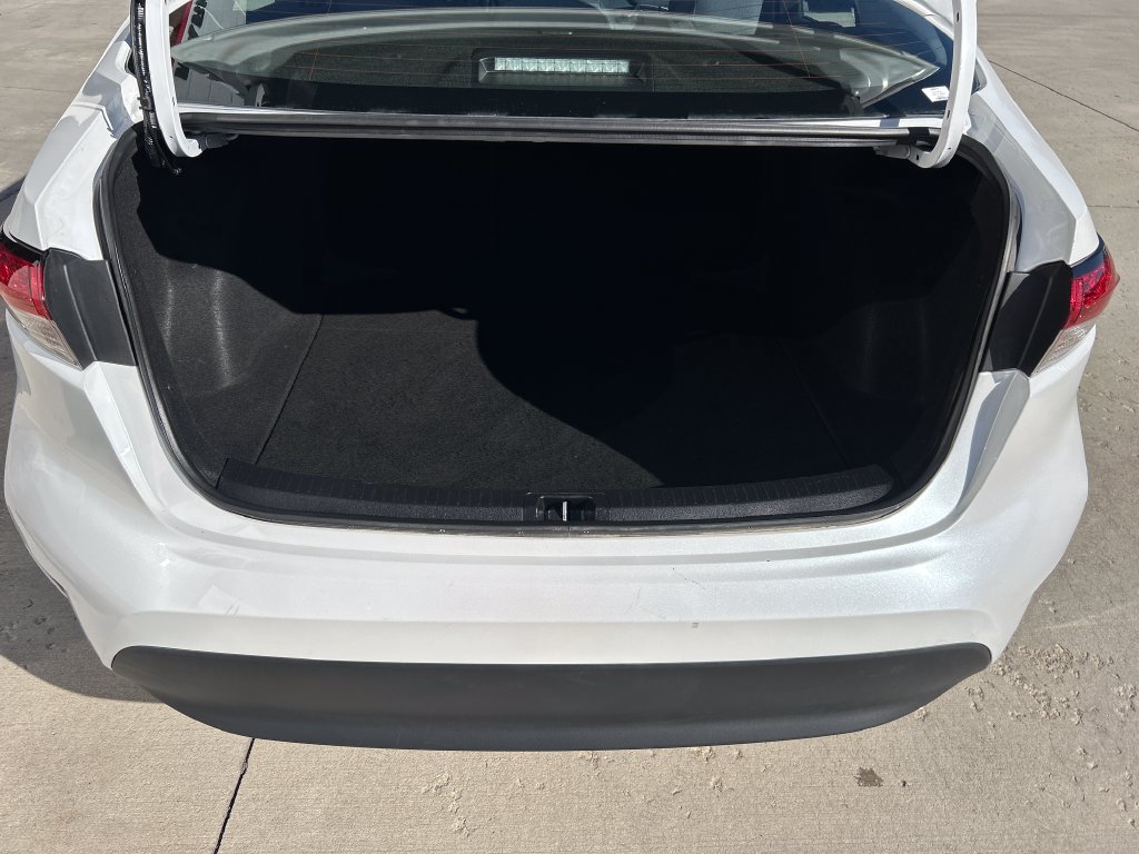 Certified 2025 Toyota Corolla LE FWD image 26
