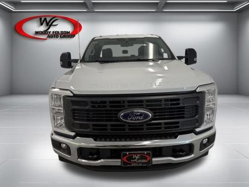 New 2026 Ford F250 XL w/ XL Chrome Package RWD image 2