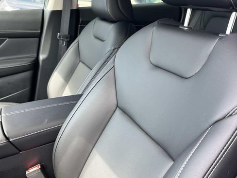 New 2025 Nissan Murano SV AWD/4WD image 23