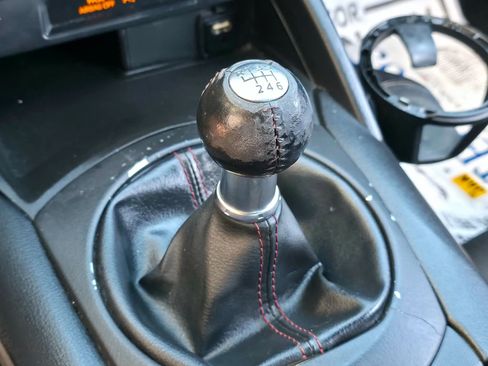 Used 2017 MAZDA MX-5 Miata Sport RWD image 19