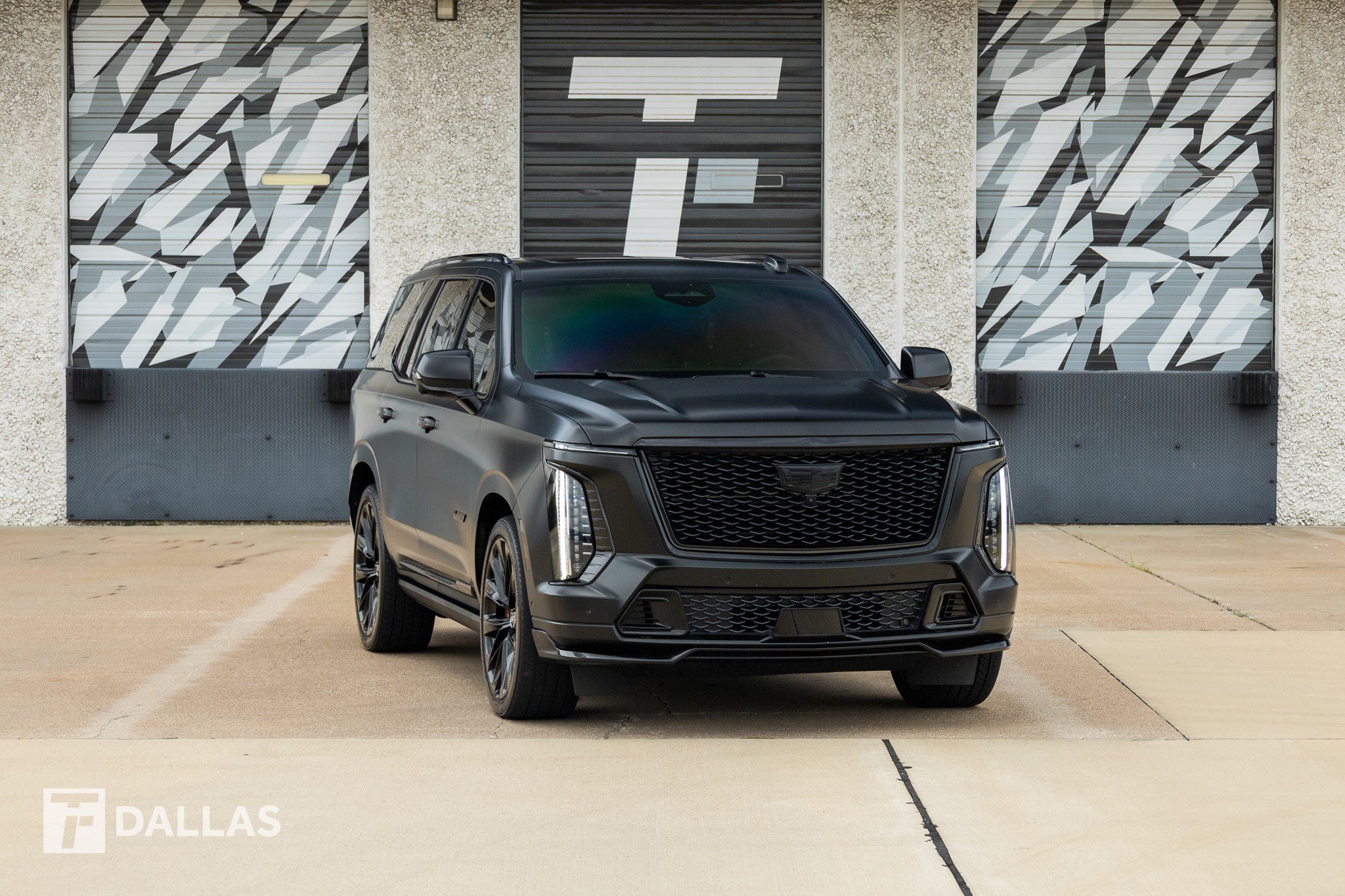 Used 2025 Cadillac Escalade V w/ LPO, ONYX Package AWD/4WD image 2