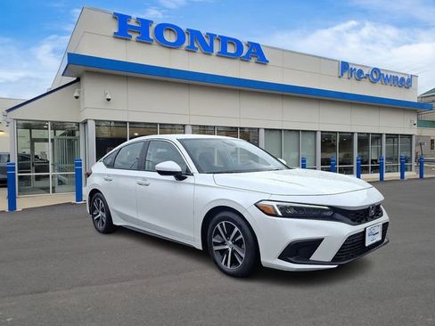 Used 2024 Honda Civic LX image 3
